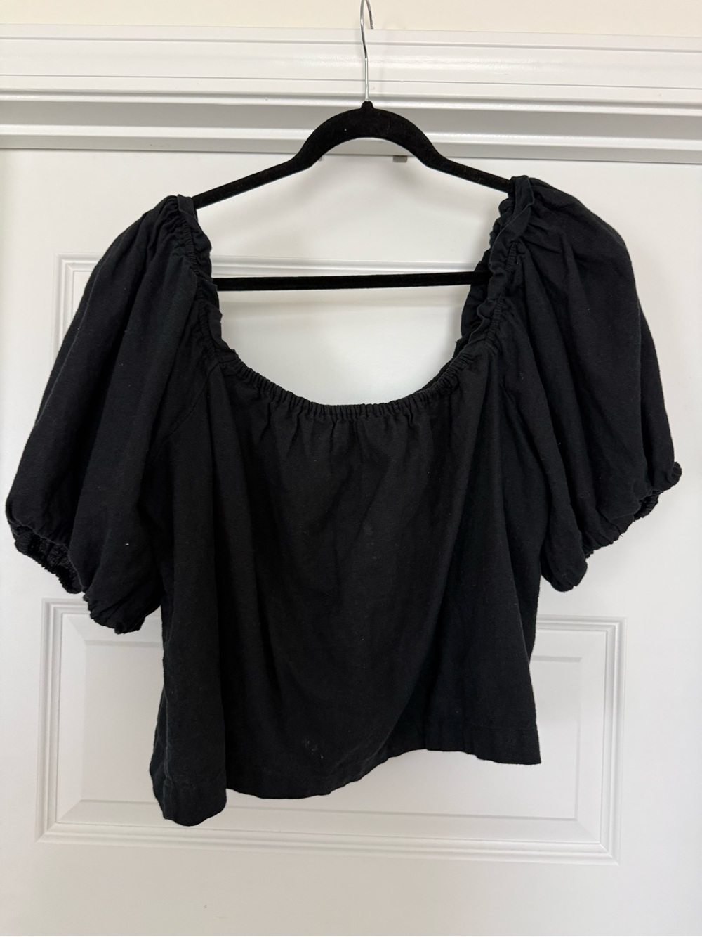 Abercrombie Black Puff-Sleeve Women's Top